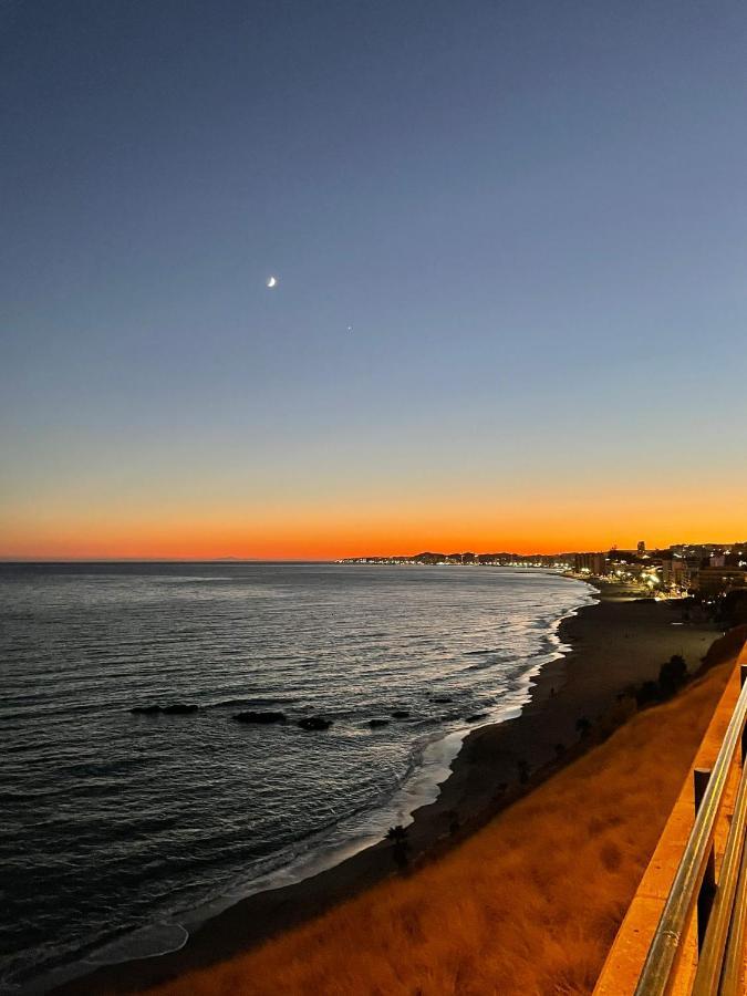 New City Penthouse Near Beach With Sunny Balcony Appartement Fuengirola Buitenkant foto