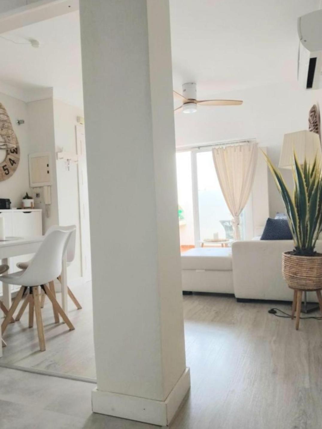 New City Penthouse Near Beach With Sunny Balcony Fuengirola Buitenkant foto