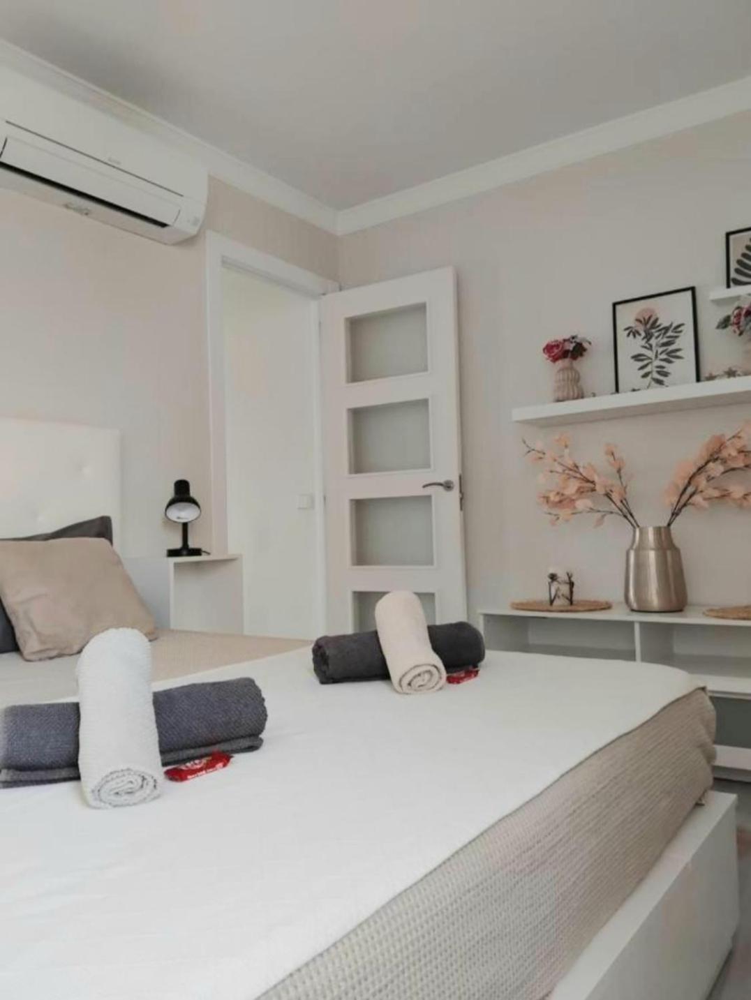 New City Penthouse Near Beach With Sunny Balcony Fuengirola Buitenkant foto