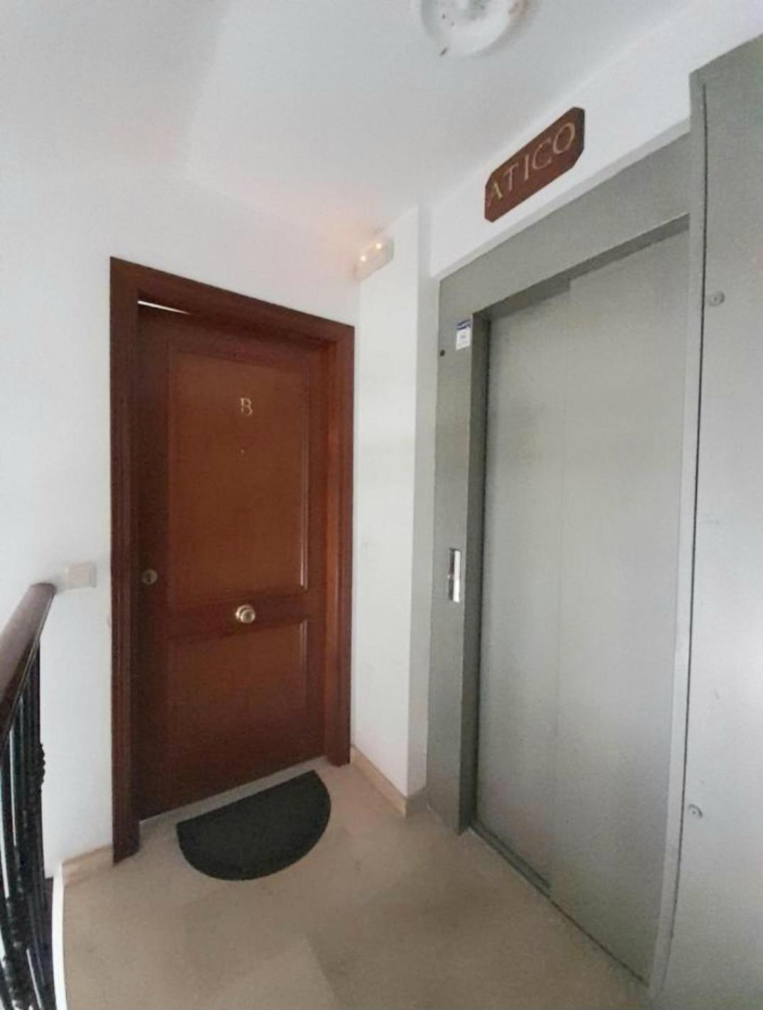 New City Penthouse Near Beach With Sunny Balcony Fuengirola Buitenkant foto