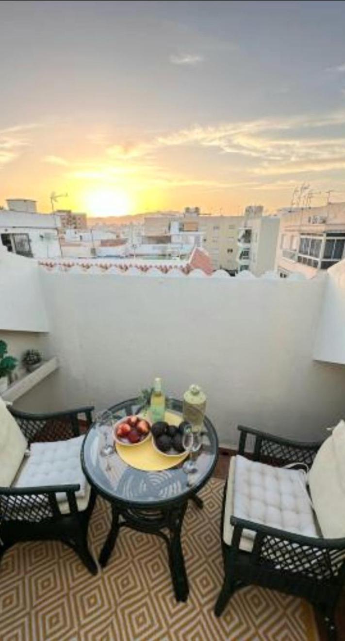 New City Penthouse Near Beach With Sunny Balcony Appartement Fuengirola Buitenkant foto